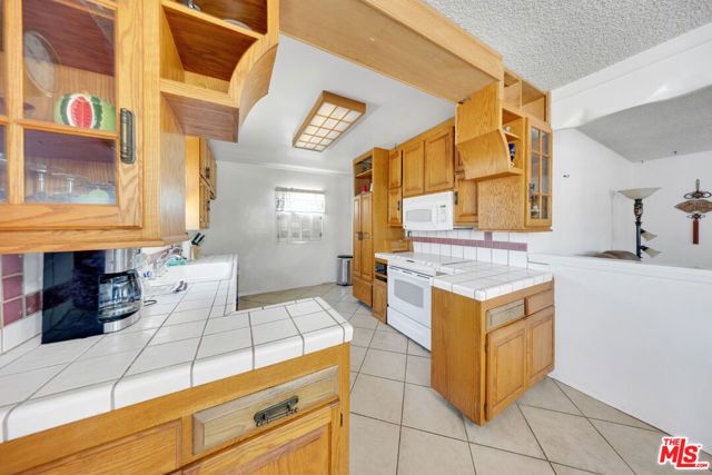656 E Kirkwall Road, Glendora, CA 91740