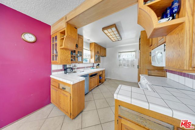 656 E Kirkwall Road, Glendora, CA 91740