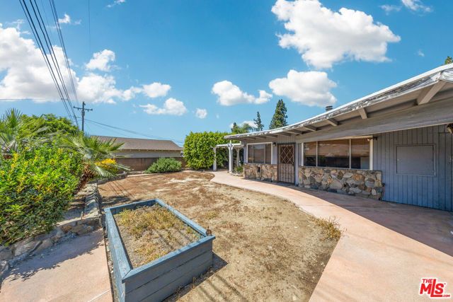 656 E Kirkwall Road, Glendora, CA 91740