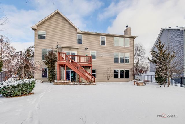 325 CEDAR RIDGE Drive, Lake Villa, IL 60046