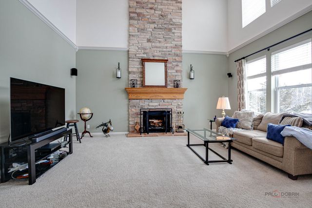 325 CEDAR RIDGE Drive, Lake Villa, IL 60046