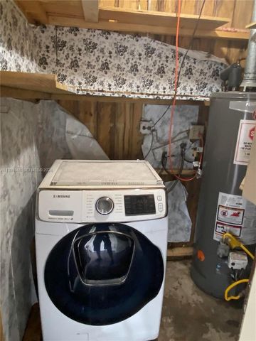 5835 NW 37th St 5835, Virginia Gardens, FL 33166