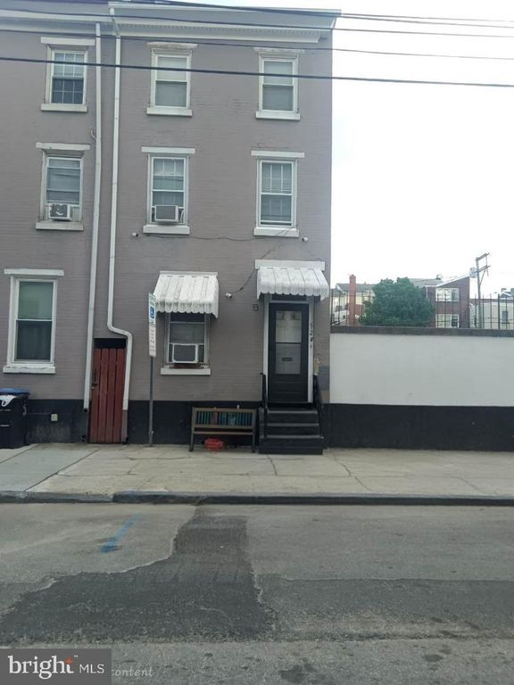 524 CHERRY ST, Norristown, PA 19401