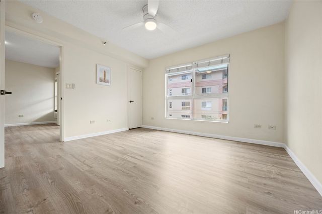 1080 Ala Napunani Street 216, Honolulu, HI 96818