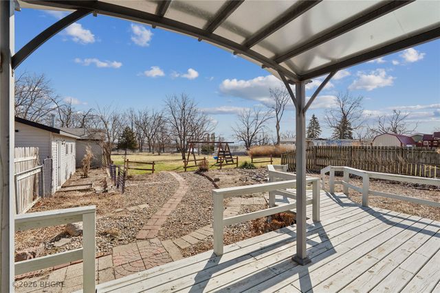 3811 E 29th Street, Des Moines, IA 50317