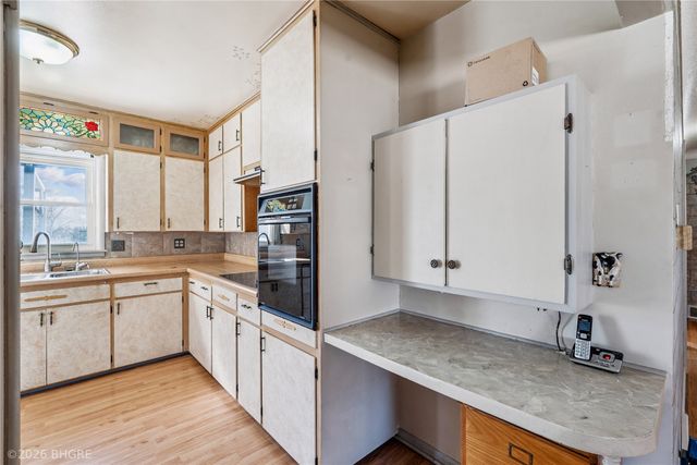 3811 E 29th Street, Des Moines, IA 50317