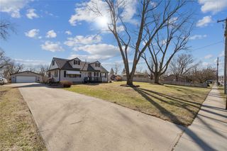 3811 E 29th Street, Des Moines, IA 50317