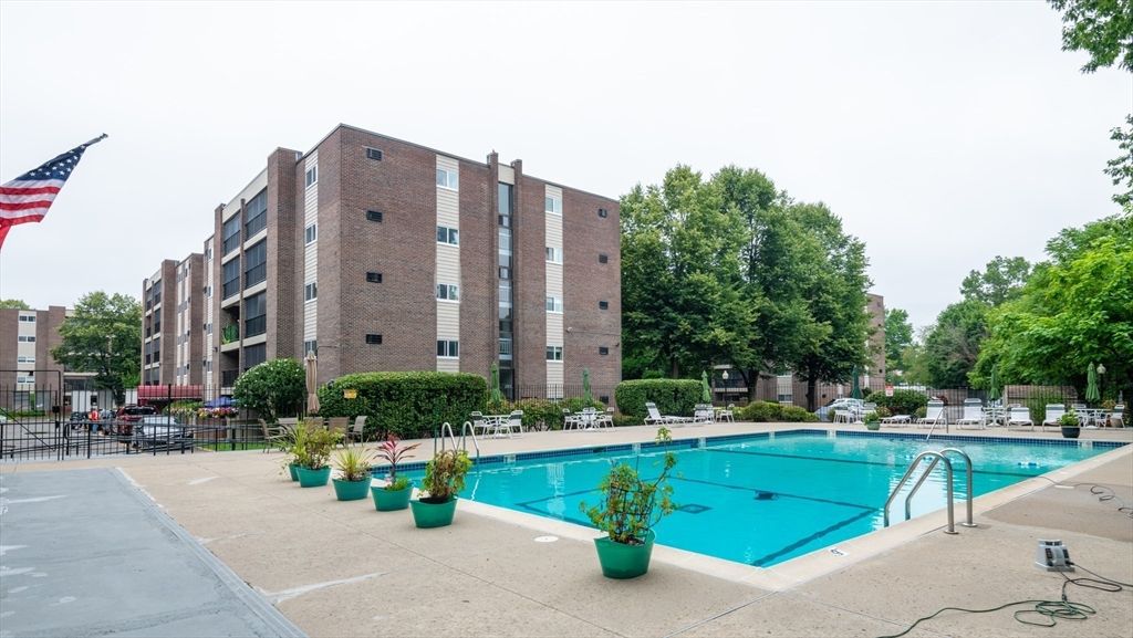 66 Main Street 15A, Stoneham, MA 02180