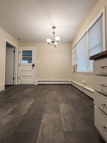 6345 W Raven Street 2, Chicago, IL 60646