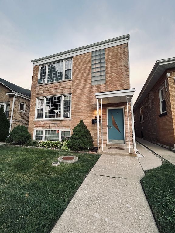 6345 W Raven Street 2, Chicago, IL 60646