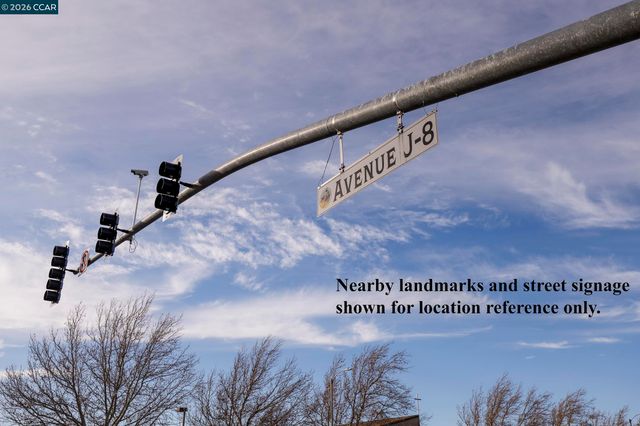 60 Stw Vic Ave, Del Sur, CA 93536