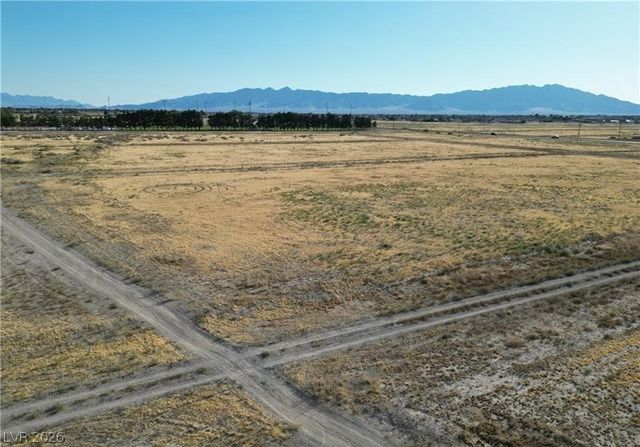 1480 East Geronimo Street, Pahrump, NV 89048