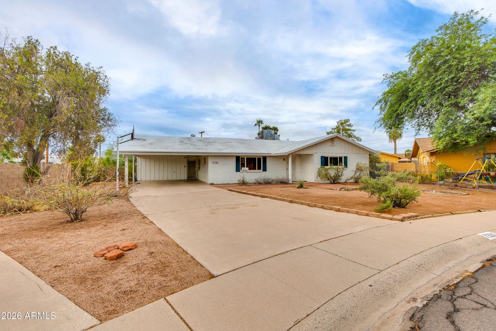 7331 E VILLA Way, Scottsdale, AZ 85257 — photo 4