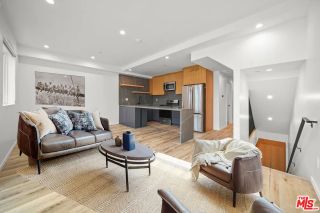 849 N Mariposa 1/2, Los Angeles, CA 90029