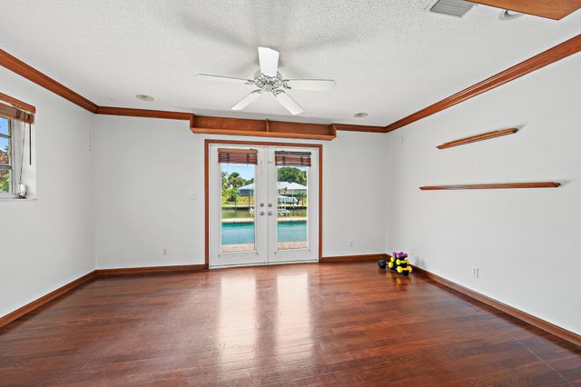8422 SE Royal Street, Hobe Sound, FL 33455