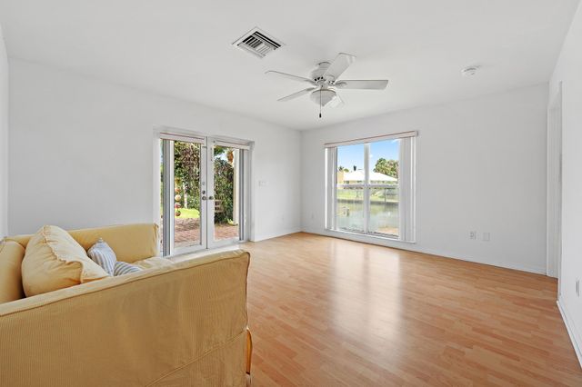 8422 SE Royal Street, Hobe Sound, FL 33455
