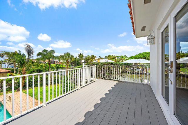 8422 SE Royal Street, Hobe Sound, FL 33455