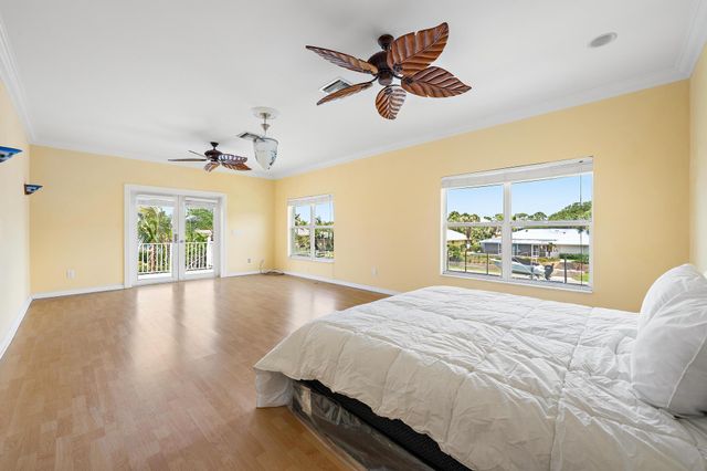 8422 SE Royal Street, Hobe Sound, FL 33455