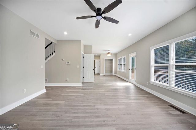 2275 Worthington Drive, Powder Springs, GA 30127