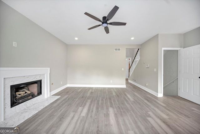 2275 Worthington Drive, Powder Springs, GA 30127