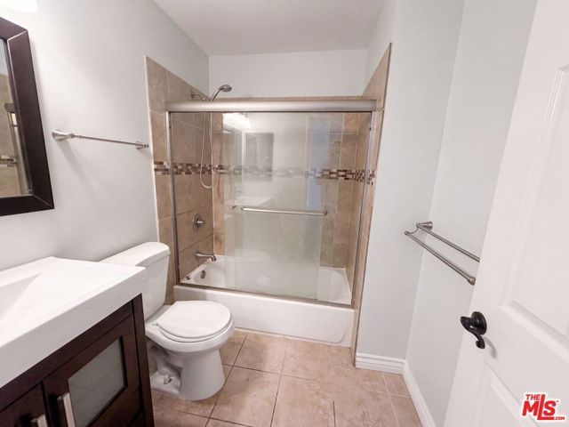 68 Maegan Place 4, Thousand Oaks, CA 91362