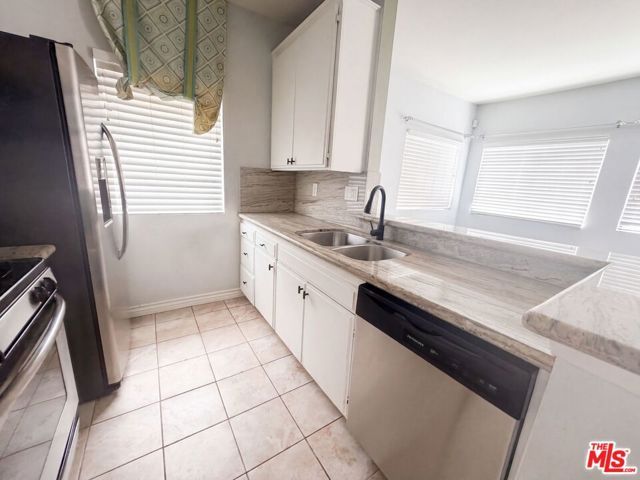 68 Maegan Place 4, Thousand Oaks, CA 91362