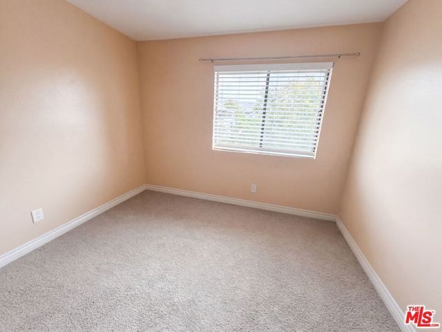 68 Maegan Place 4, Thousand Oaks, CA 91362