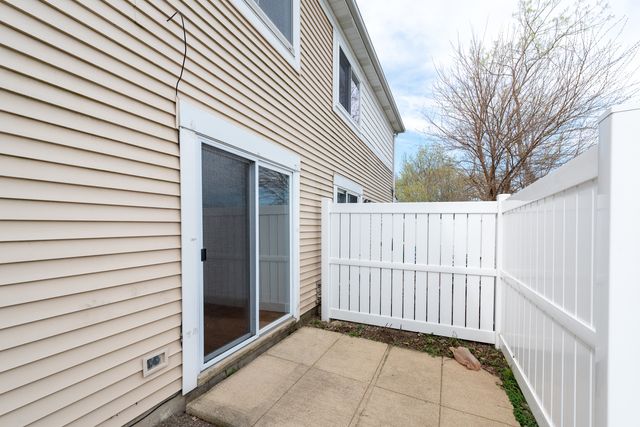 1673 Cornell Drive 1673, Hoffman Estates, IL 60169