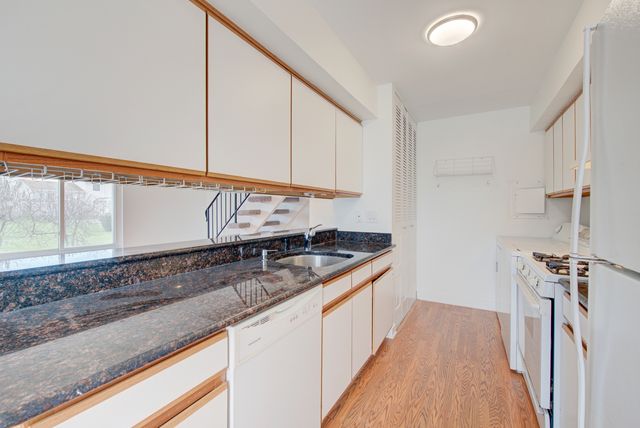 1673 Cornell Drive 1673, Hoffman Estates, IL 60169