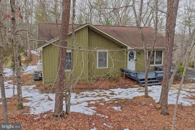 323 PALMER RD, Basye, VA 22810