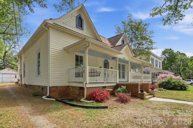 463 W Center Avenue, Mooresville, NC 28115