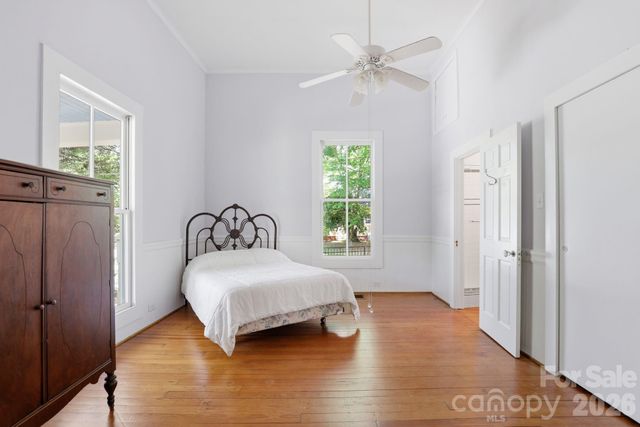 463 W Center Avenue, Mooresville, NC 28115