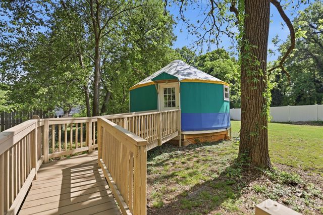 463 W Center Avenue, Mooresville, NC 28115