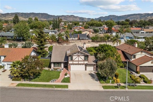 2704 Lemon Dr, Simi Valley, CA 93063