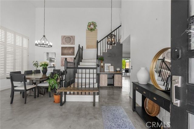 2704 Lemon Dr, Simi Valley, CA 93063