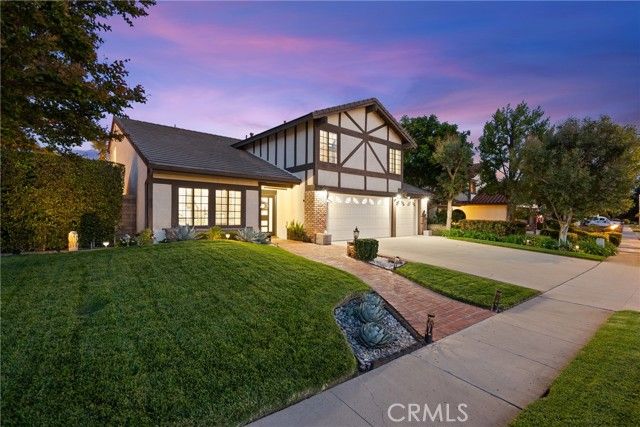 2704 Lemon Dr, Simi Valley, CA 93063