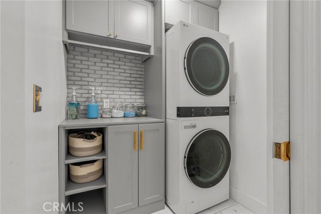 2704 Lemon Dr, Simi Valley, CA 93063