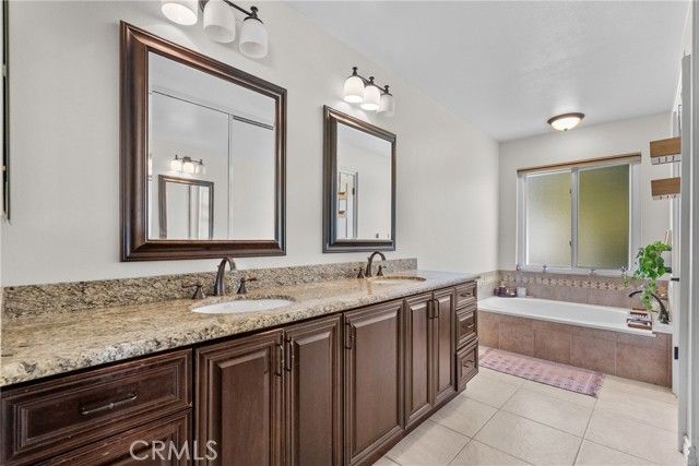 2704 Lemon Dr, Simi Valley, CA 93063