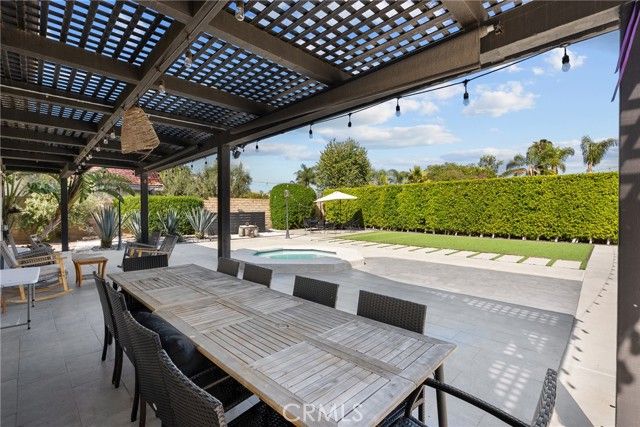 2704 Lemon Dr, Simi Valley, CA 93063