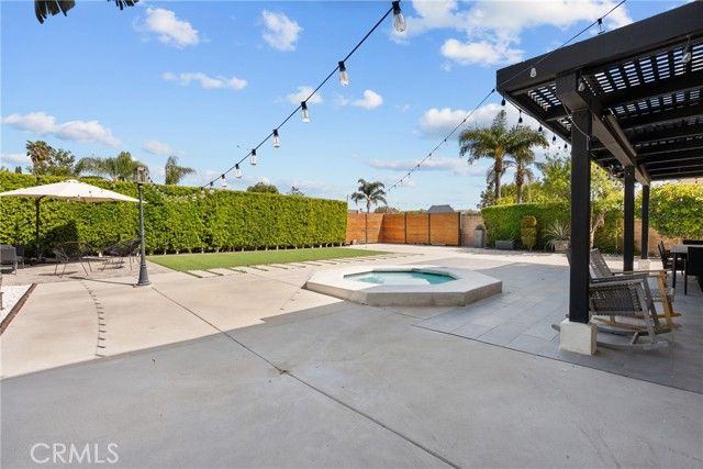 2704 Lemon Dr, Simi Valley, CA 93063