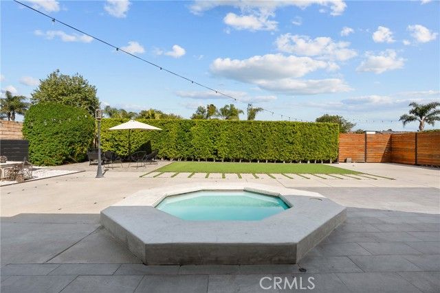 2704 Lemon Dr, Simi Valley, CA 93063