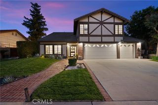 2704 Lemon Dr, Simi Valley, CA 93063