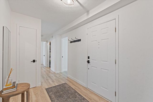 110 Dozent Lane, Baytown, TX 77521