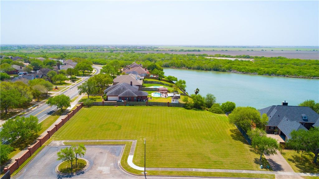 1 Great Lakes Dr, Corpus Christi, TX 78413 — photo 3