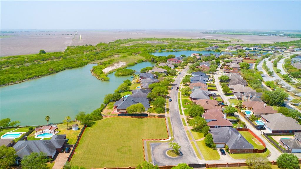 1 Great Lakes Dr, Corpus Christi, TX 78413 — photo 5