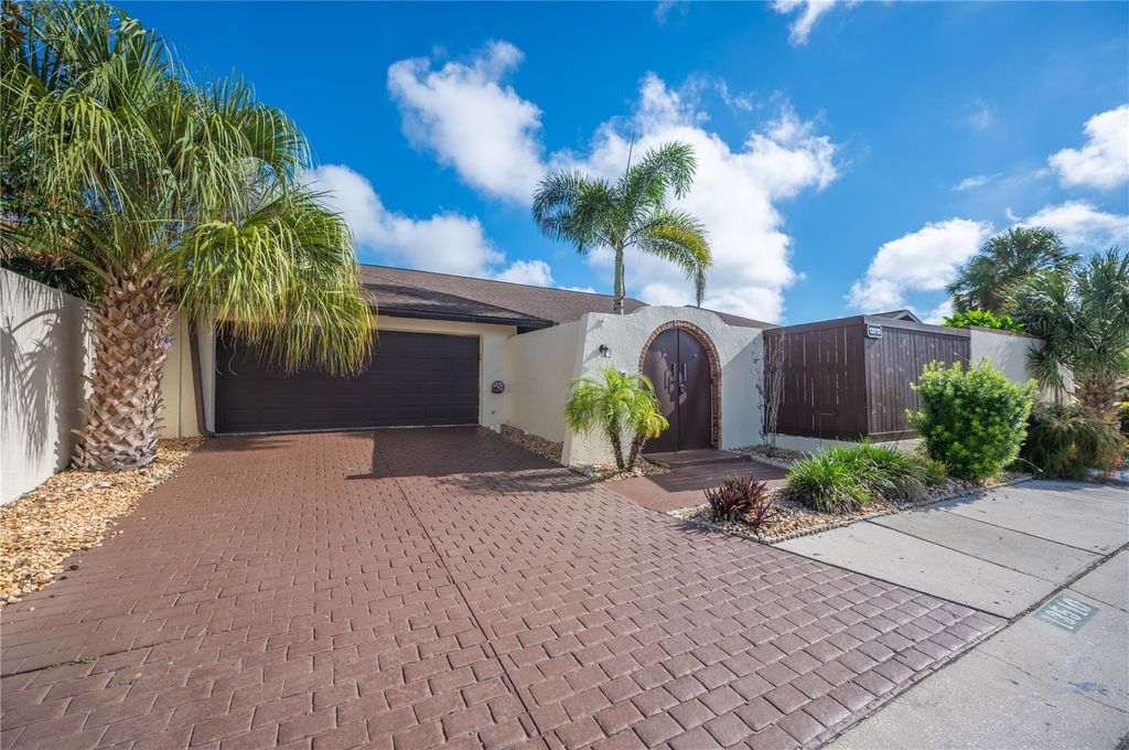 13510 AVISTA DRIVE, Tampa, FL 33624