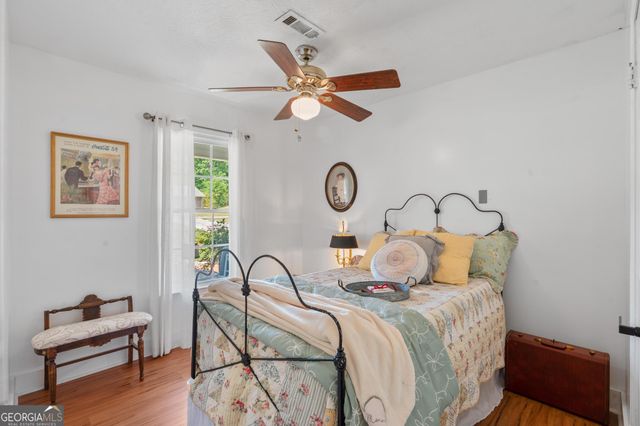 185 N Hampton Drive, Fayetteville, GA 30215