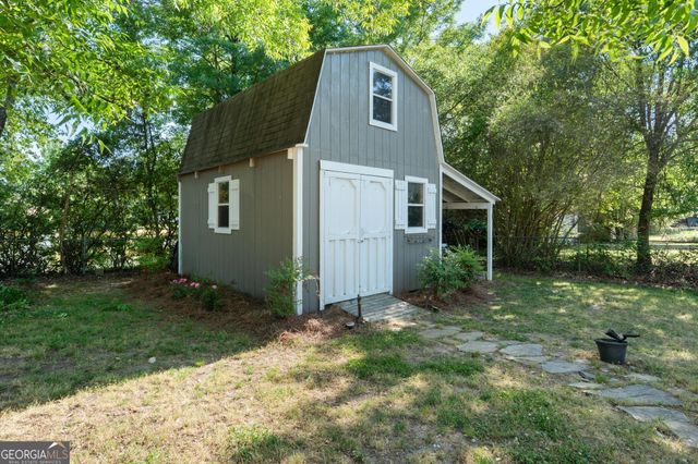 185 N Hampton Drive, Fayetteville, GA 30215