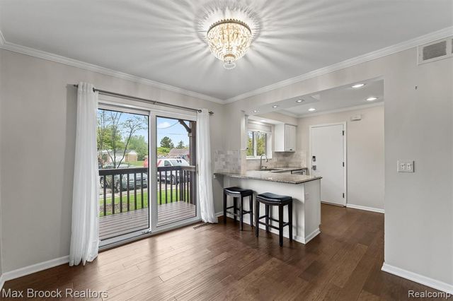 42266 Woodward Avenue A 1, Bloomfield Hills, MI 48304