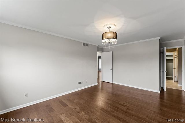 42266 Woodward Avenue A 1, Bloomfield Hills, MI 48304